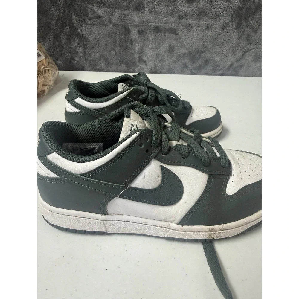 Nike Dunk Low Retro Size 1Y Vintage Green White Casual Shoes FB9108-120
